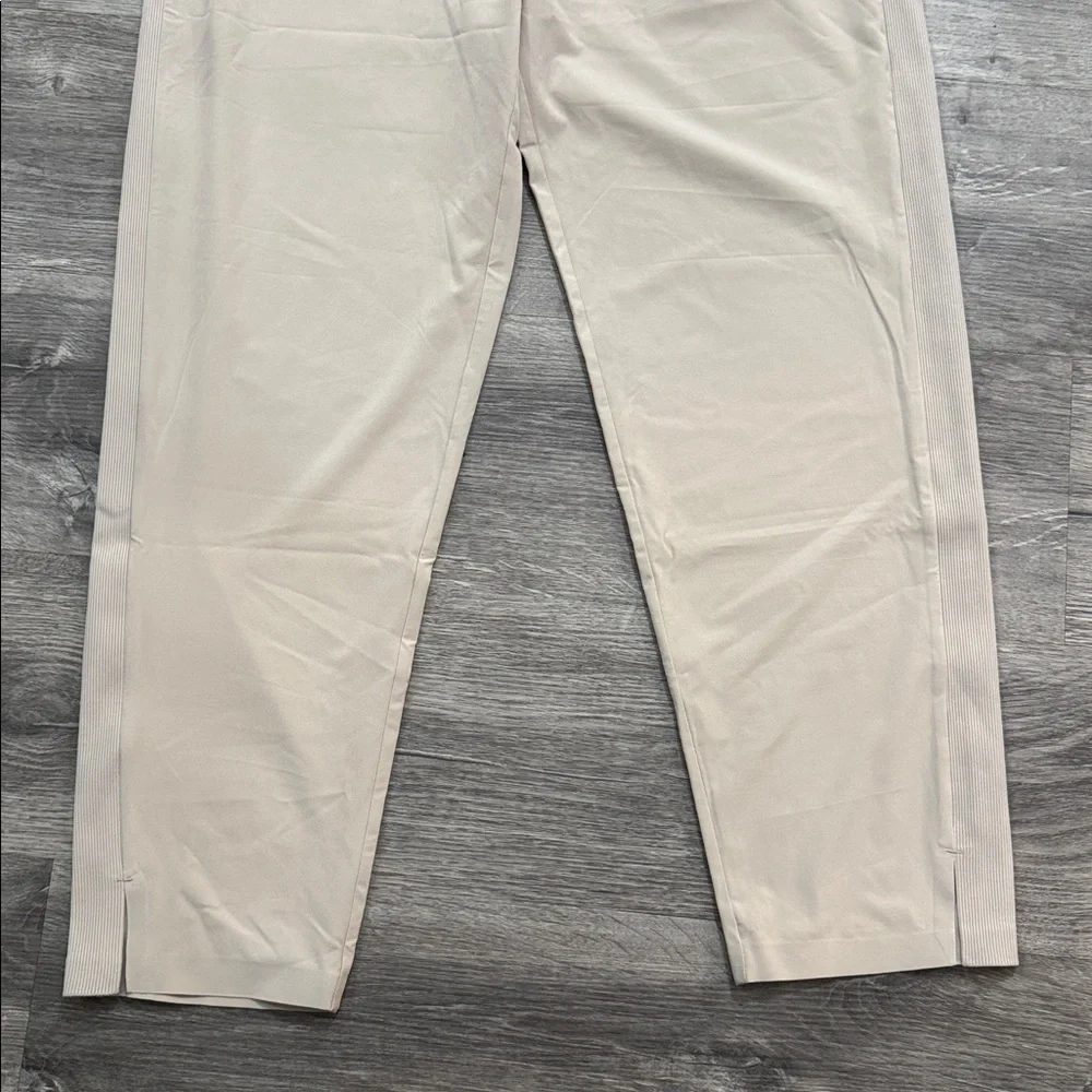 NWT Athleta Brooklyn Ankle Pant Light Tan / Ecru Size 10 - Picture 4 of 16